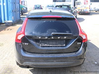 Volvo v60, yv1fw88a0c1065467, 1e insch 11/04/2012, 256783km, 120kw, 1984cm³, diesel, automaat, break/stationwagen, euro 5, mtm 2200kg, tarra 1731kg, 2 sleutels, keuring tot 26/11/2023, inschrijvingsbewijs deel i en ii en gelijkvormigheidsattest - afbeelding 18 van  22