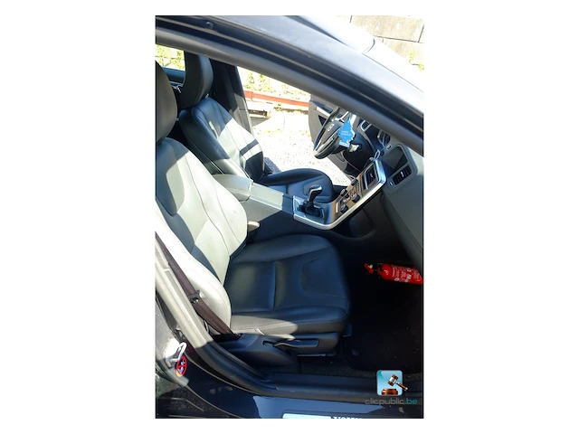 Volvo v60 - afbeelding 15 van  61