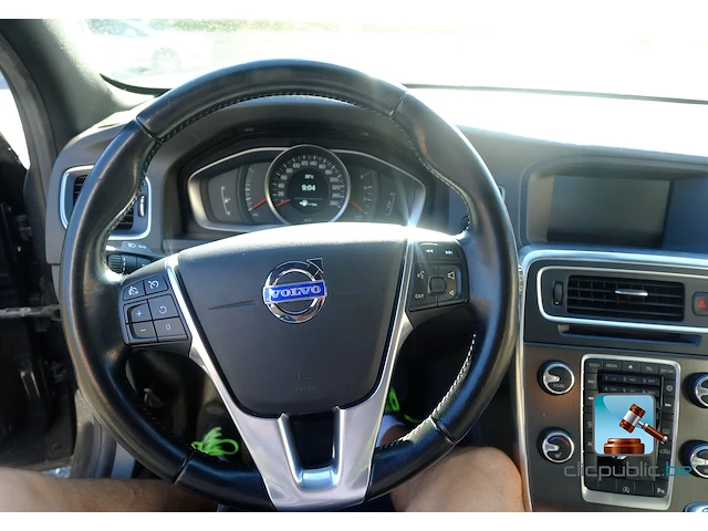 Volvo v60 - afbeelding 22 van  61