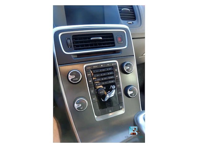 Volvo v60 - afbeelding 24 van  61