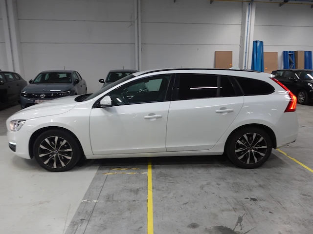 Volvo v60 - afbeelding 1 van  22
