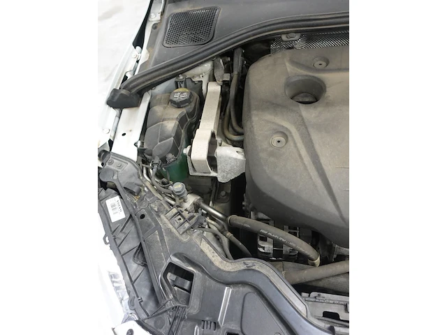 Volvo v60 - afbeelding 14 van  22