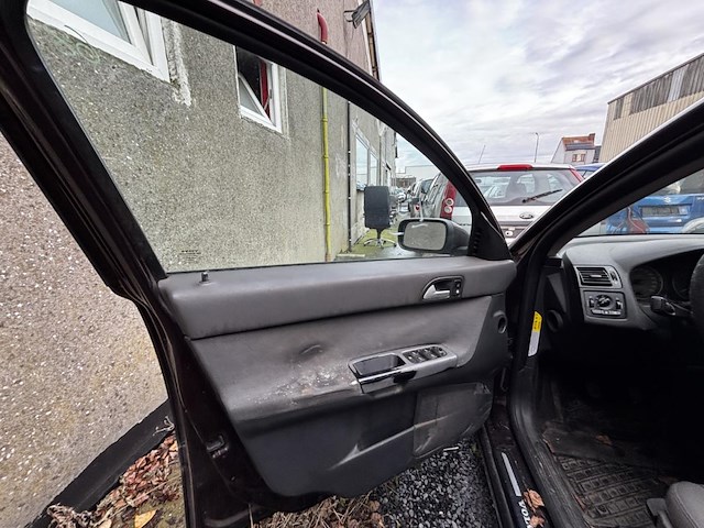 Volvo v70, 2005 - afbeelding 15 van  17