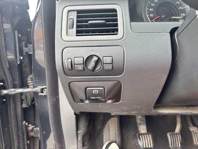 Volvo v70,2010 - afbeelding 10 van  38