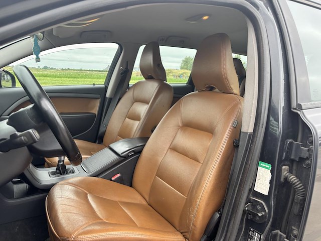 Volvo v70,2010 - afbeelding 38 van  38
