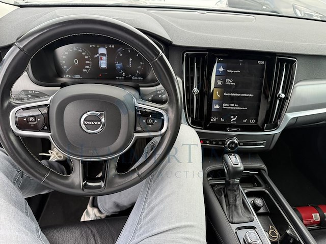 Volvo v90 2.0 d3 momentum pro adblue geartronic 150 at, 2020 - afbeelding 2 van  26