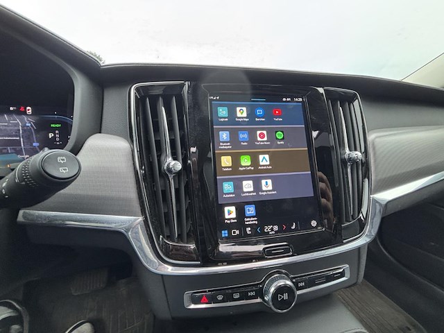 Volvo v90, 2023 - afbeelding 8 van  36