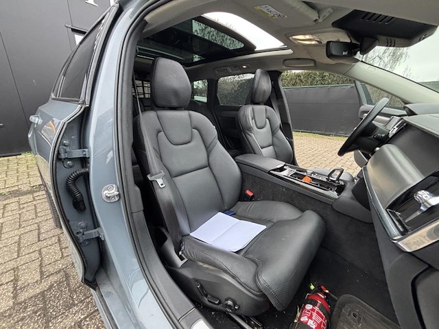 Volvo v90, 2023 - afbeelding 25 van  36