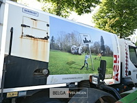 Volvo veegmachine/vrachtwagen - afbeelding 3 van  18