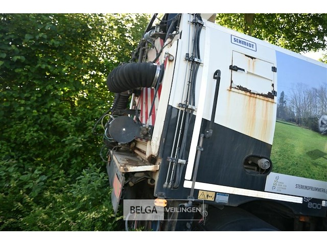Volvo veegmachine/vrachtwagen - afbeelding 4 van  18