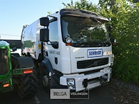 Volvo veegmachine/vrachtwagen