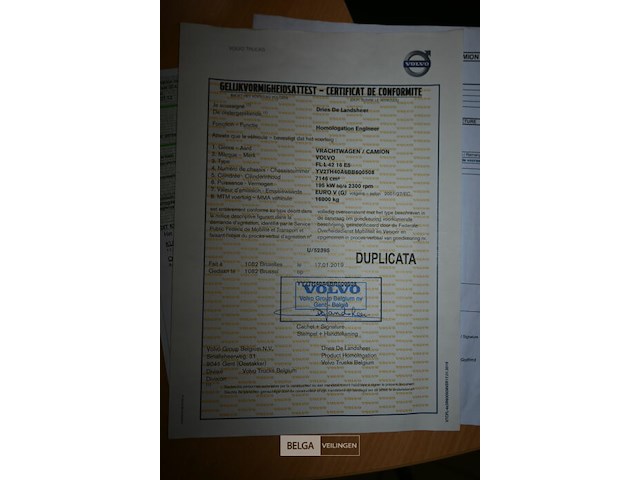 Volvo veegmachine/vrachtwagen - afbeelding 17 van  18