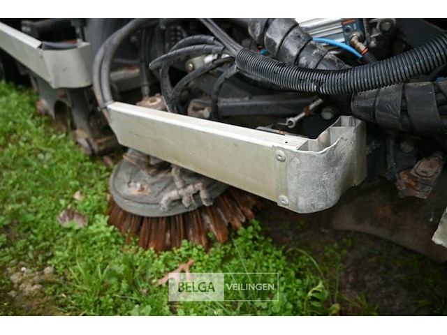 Volvo veegwagen - afbeelding 12 van  18