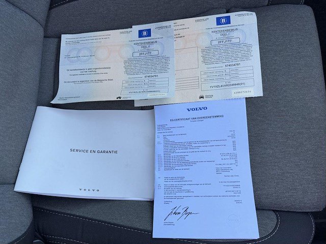 Volvo xc40, 2024 - afbeelding 8 van  17