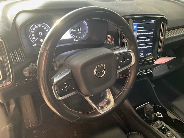 Volvo xc40 personenauto - afbeelding 4 van  26