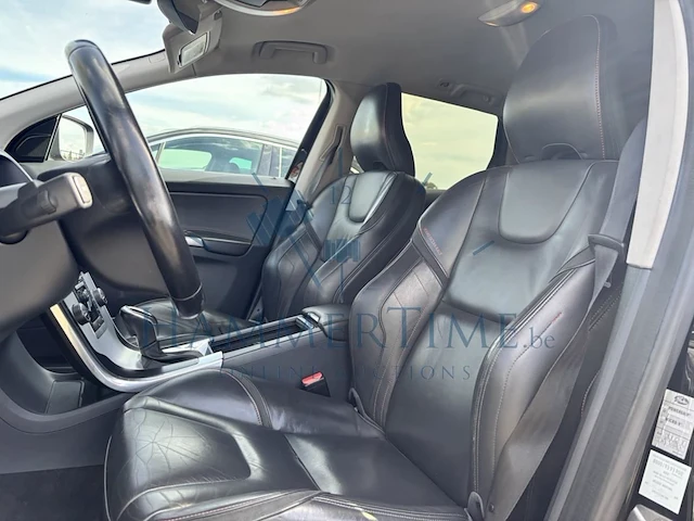 Volvo xc60 2 0 d4 ocean race geartronic 190 at, 2016 - afbeelding 2 van  36