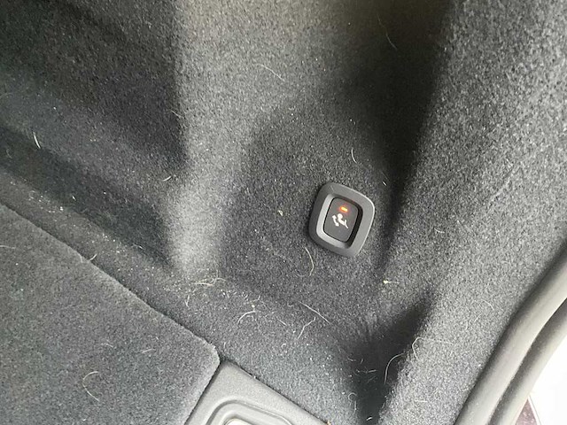 Volvo xc60 t6 - 2025 - afbeelding 16 van  29