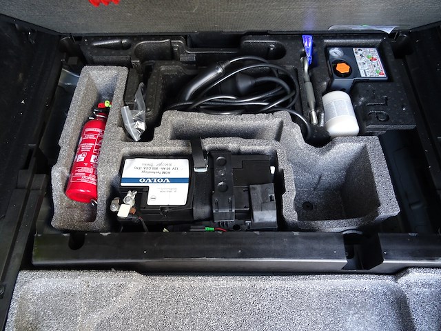 Volvo xc60 - afbeelding 8 van  17