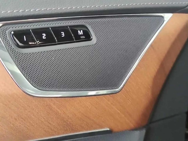 Volvo xc90 auto b5 awd 2.0 mild hybrid diesel 235 pk – automatisch – 7-zitter – 2021 - afbeelding 2 van  22
