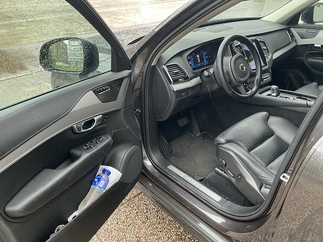 Volvo xc90 personenauto - afbeelding 7 van  30