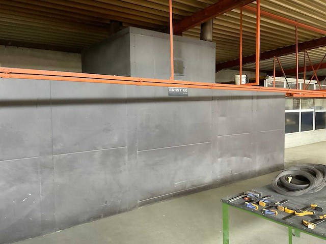 Voorbehandelings- en poedercoatinginstallatie - afbeelding 5 van  17