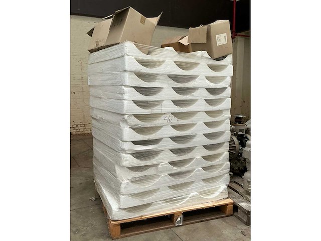 Voorgevormde piepschuim isolatieplaten (13x) - afbeelding 2 van  2