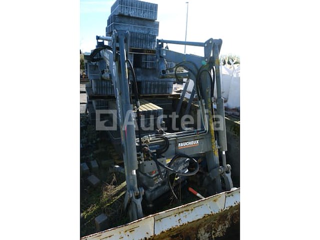 Voorlader voor mower prestige 100 trekker - afbeelding 2 van  10