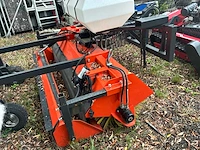Voorladers en accessoires voor hydraulische laders / vegers - afbeelding 7 van  14