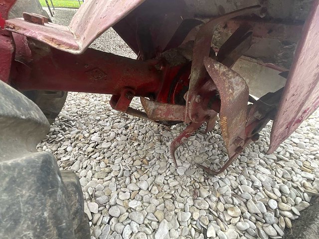 Voormalige tweewielige tractor bernard motor tweewielige tractor - afbeelding 7 van  8