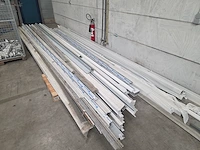 Voorraad pvc profielen profine, kömmerling - afbeelding 2 van  9