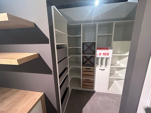 Voorraadkamer nova - afbeelding 1 van  12