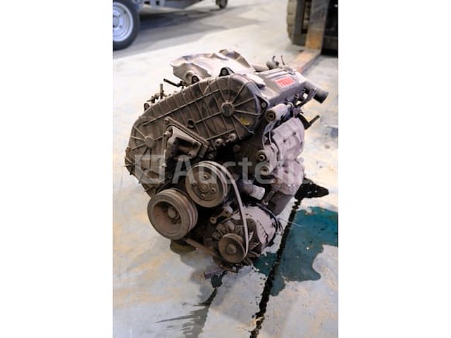 Vorheftruckmotor - afbeelding 3 van  7