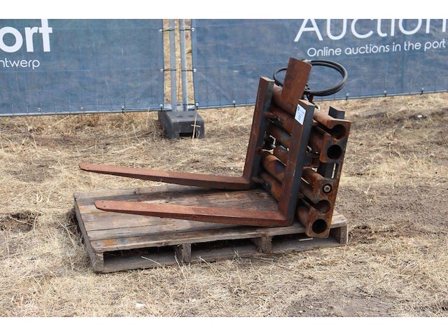 Vorkenbord bobcat - afbeelding 1 van  1