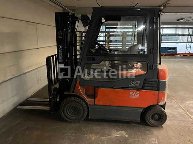 Vorkheftruck toyota 7fbmf25 (2008) - afbeelding 1 van  10