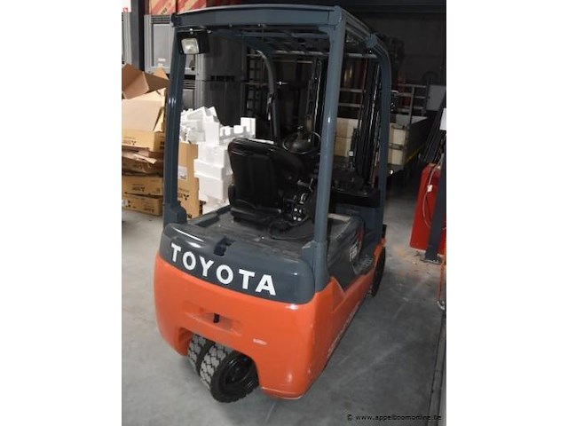 Vorkheftruck, toyota, 8fbe18, 48v, 1800kg, bj 2015, 11274.8h, met lader, werking niet gekend - afbeelding 4 van  10