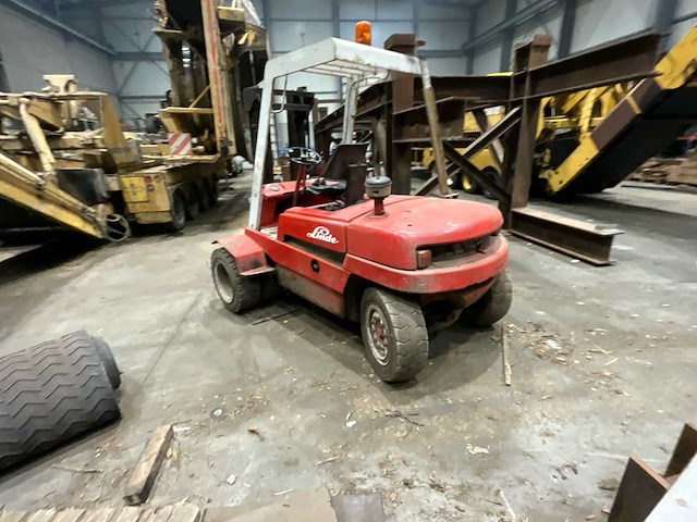 Vorkheftruck - afbeelding 15 van  20