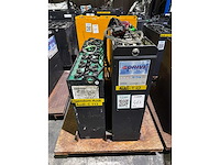 Vorkheftruck/e-truck batterij 24v 375ah/465ah (2x) - afbeelding 1 van  5