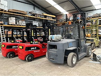 Vorkheftrucks, hoogwerker en intern transport