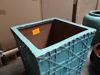 Vorstvrije terracotta bloembak - afbeelding 2 van  3