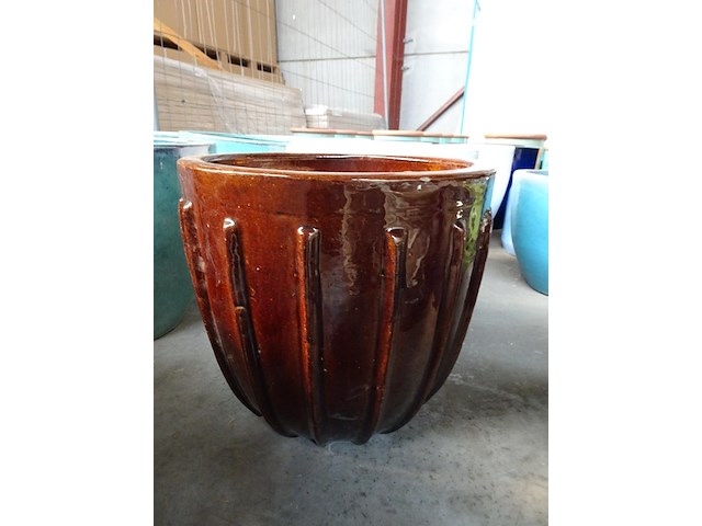 Vorstvrije terracotta bloembak - afbeelding 1 van  3