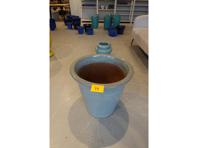 Vorstvrije terracotta bloempot - afbeelding 2 van  4