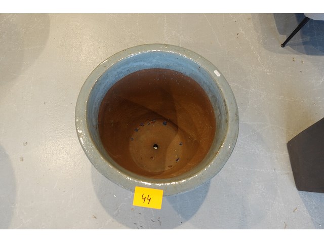 Vorstvrije terracotta bloempot - afbeelding 3 van  4