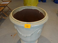 Vorstvrije terracotta bloempot - afbeelding 2 van  5