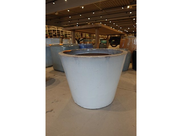 Vorstvrije terracotta bloempot - afbeelding 1 van  4