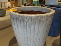 Vorstvrije terracotta bloempot - afbeelding 2 van  5