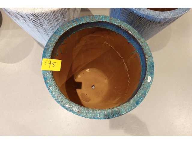 Vorstvrije terracotta bloempot - afbeelding 3 van  4