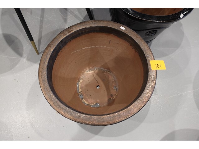 Vorstvrije terracotta bloempot - afbeelding 3 van  4