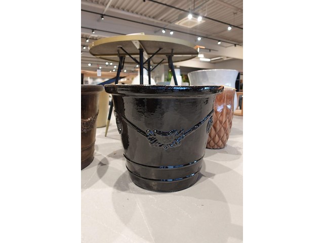 Vorstvrije terracotta bloempot - afbeelding 1 van  4