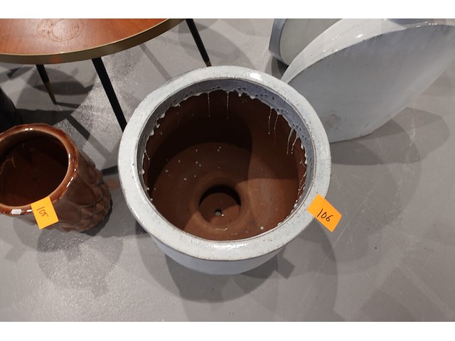 Vorstvrije terracotta bloempot - afbeelding 3 van  4