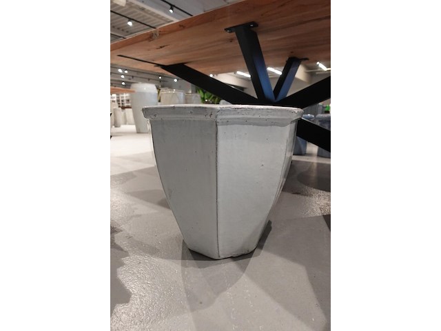 Vorstvrije terracotta bloempot - afbeelding 1 van  4